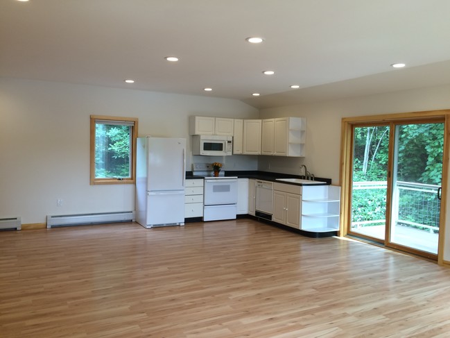 Photo - 131 Lakeside Dr Apartment Unit 1