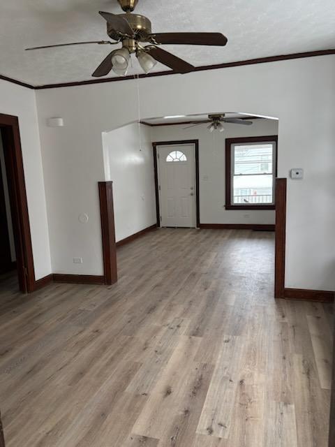 Photo - 2917 Searsdale Ave