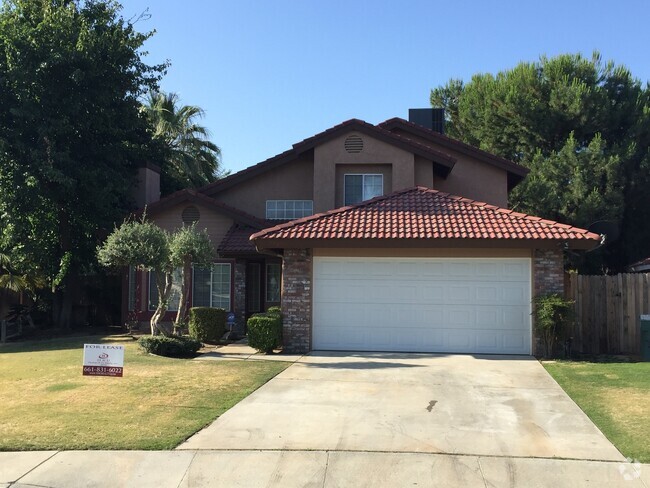 Building Photo - 4 bedrooms 2.5 bath  Silver Creek area Rental