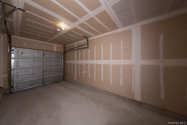 Photo - 405 Townehouse Dr Unit 405