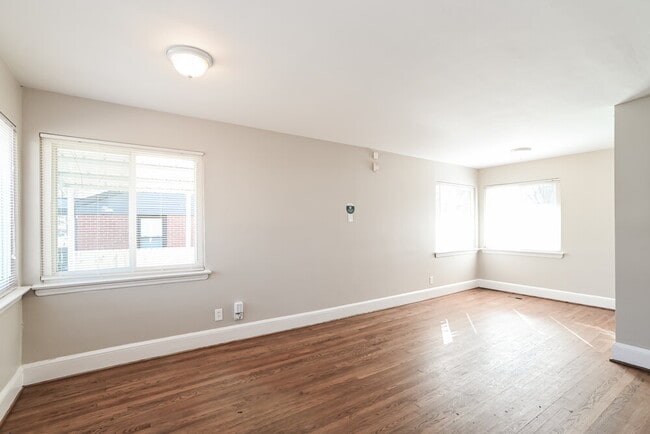 Photo - 2751 Catalina Ave