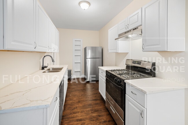 Photo - 7379 N Damen Ave Unidad K3