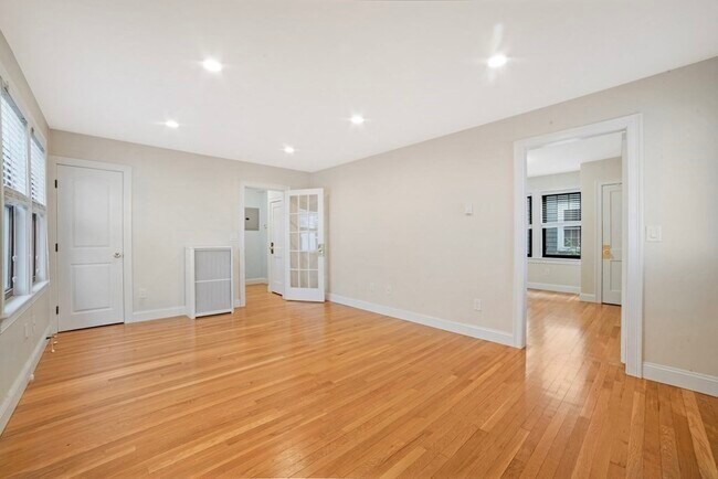 Photo - 75 Appleton St Unit 1
