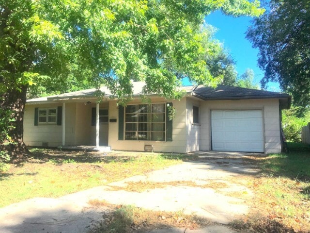 Building Photo - 1221 Fair St