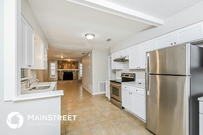 Photo - 1110 Londonwood St