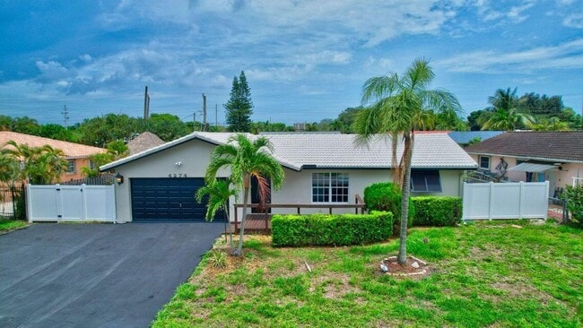Building Photo - 4274 NW 2nd Ct Rental