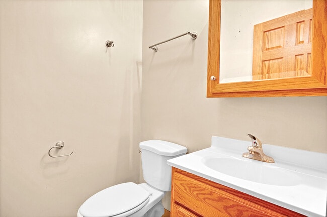 Photo - 1238 N Noble St Unit 3