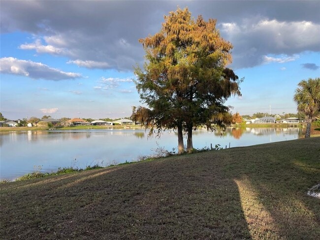 Building Photo - 22290 Tennyson Ave