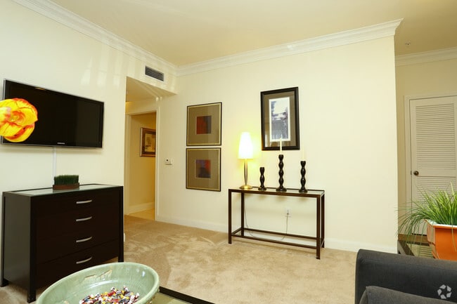 Photo - Lantana Hills