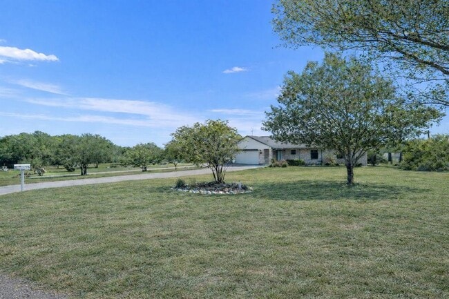 Photo - 33 Valley View Dr