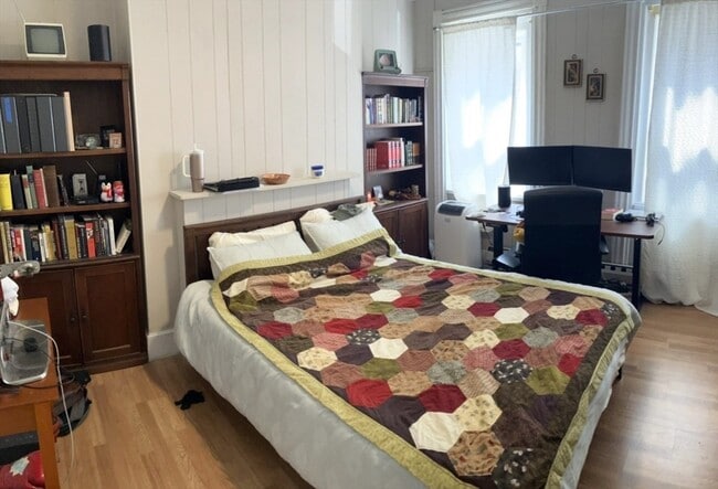 Photo - 2 Johnny Ct Unit 1