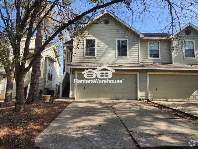 Building Photo - 230 S Walden Elms Cir Rental