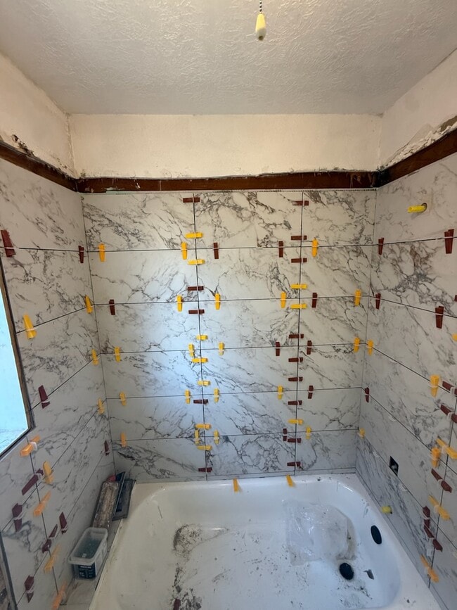 Photo - 4316-4312 Jack St