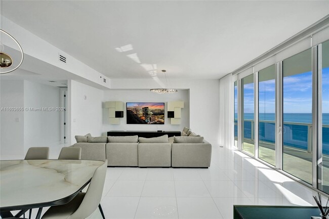Photo - 15811 Collins Ave Unit 2701