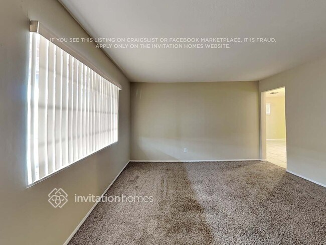 Photo - 2307 W Freeway Ln