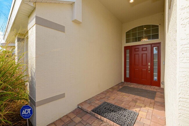 Photo - 9756 Palm Breezes Dr