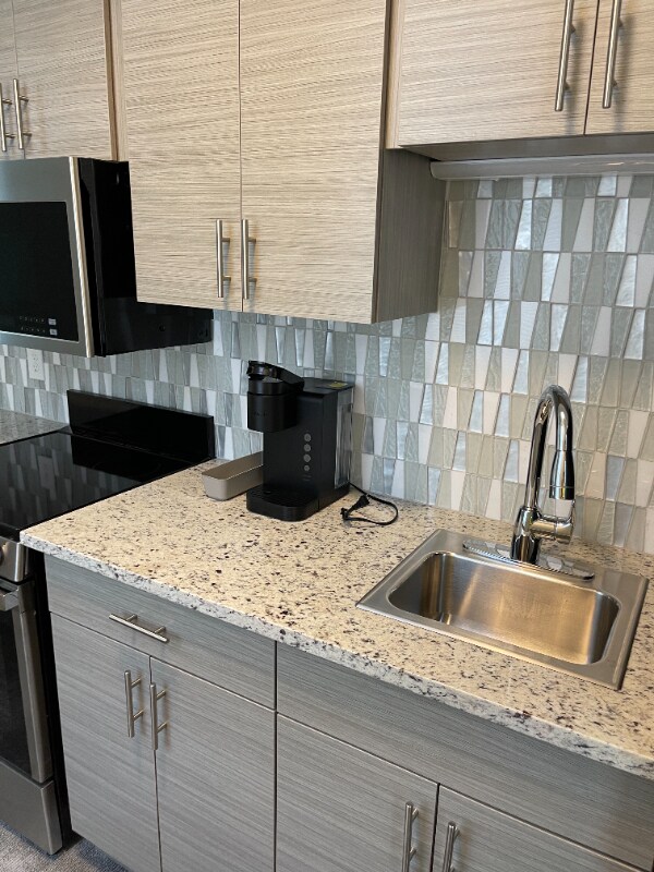 Photo - 1417 W9th St Unit 202