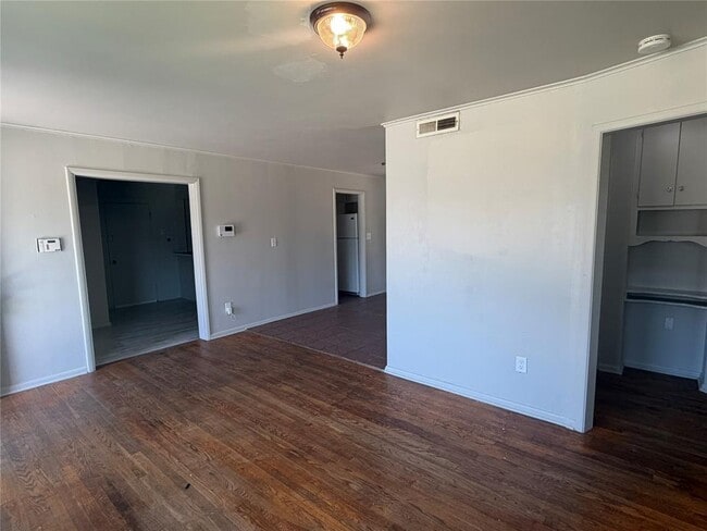 Photo - 3929 NW 32nd St