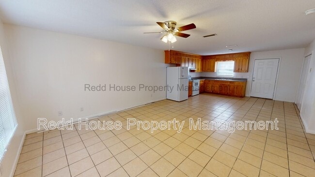 Photo - 215 Damascus Rd