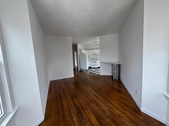 Photo - 146 Oxford St Unit 2