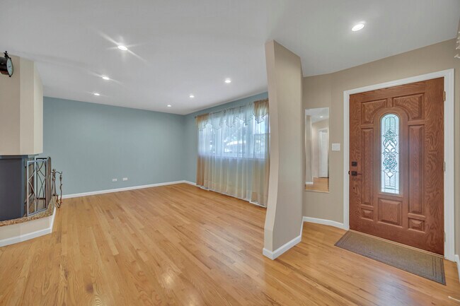 1101 Anthony Rd