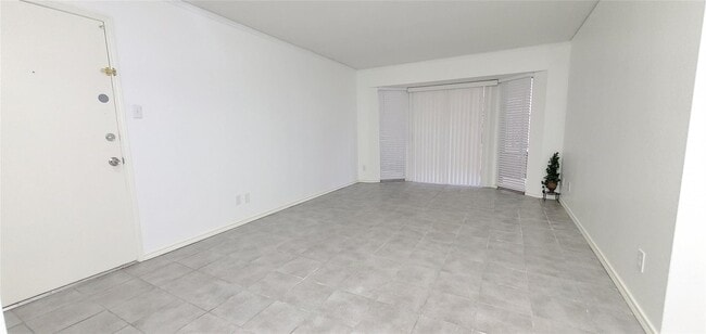 Photo - 800 Post Oak Blvd Unit 10