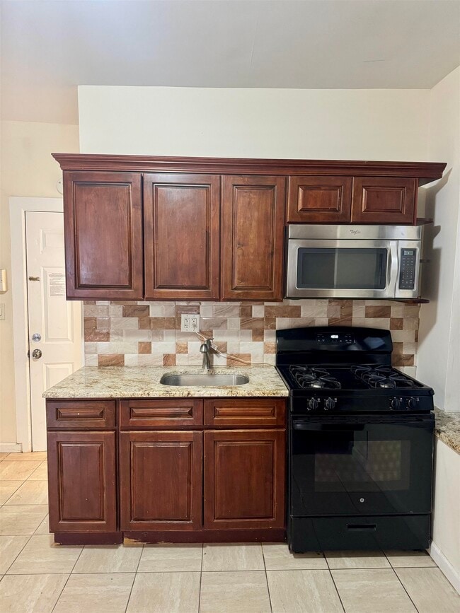 Photo - 250 Avenue B Unit 2