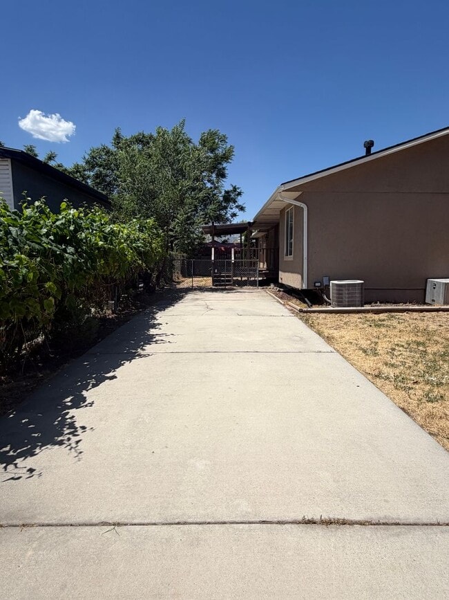 Photo - Spacious West Valley Home!!!