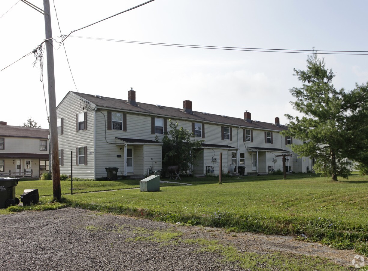Photo - 9584 Green Meadow Rd Apartments