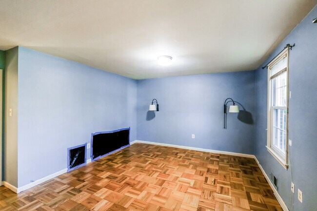 Photo - 647 Azalea Dr Unit 1