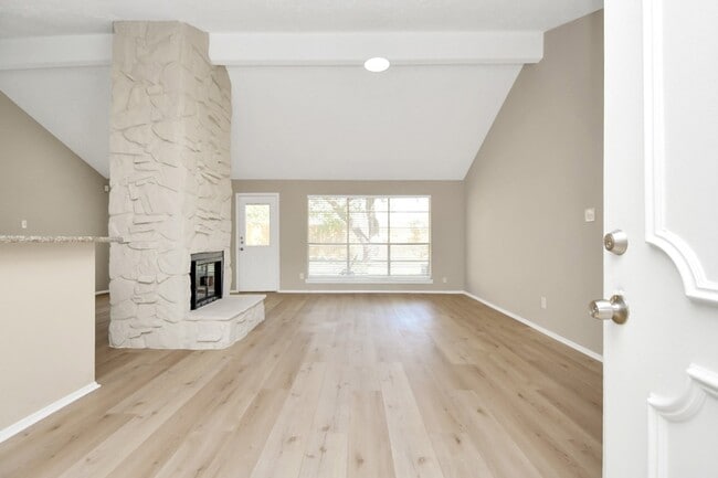Photo - 10023 King Ranch Ln