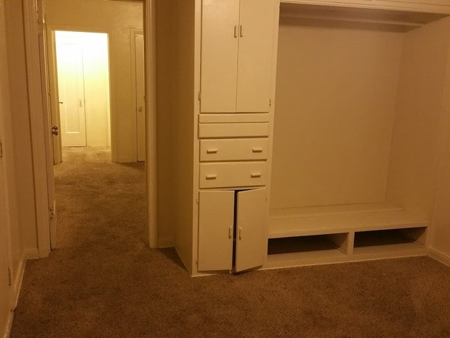 bedroom1