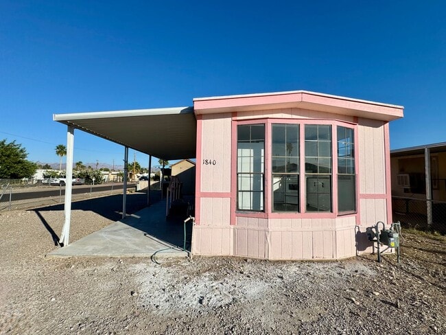 Photo - Charming  2 bedroom mobile