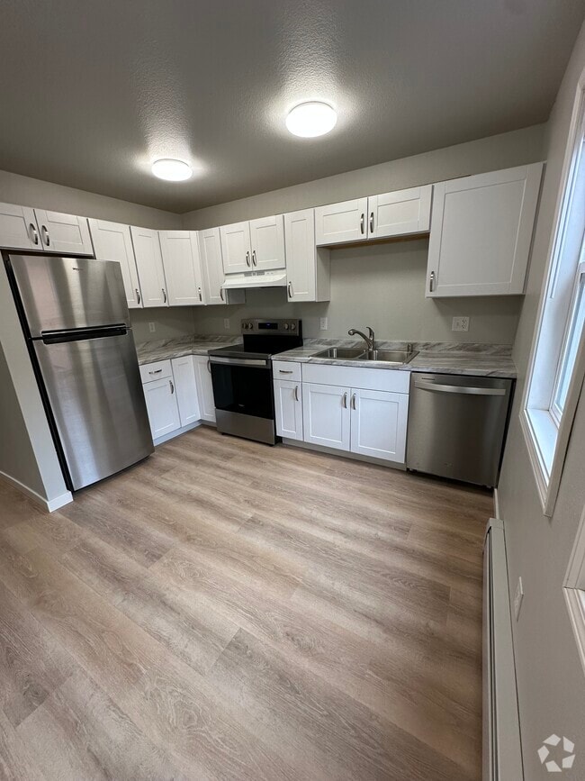 Building Photo - 1350 Balfour dr Unit 2 Rental