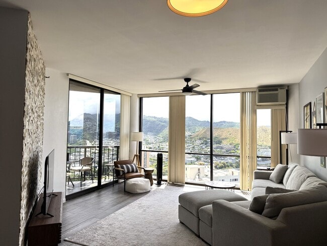 Photo - Honolulu Tower - Fully Furnished Penthouse Unit - One Bedroom Unit PHA6