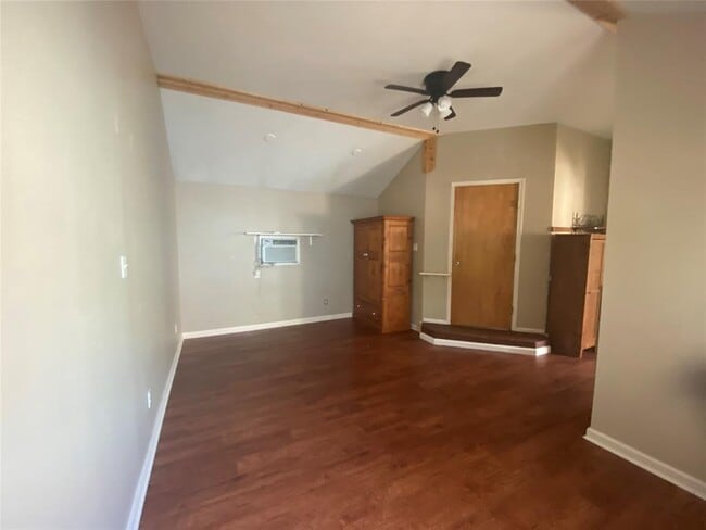 Photo - 3300 Lafayette Ave