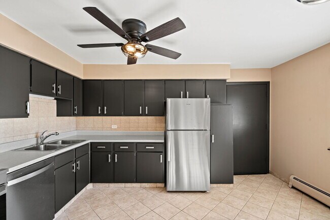 Photo - 2124 N Harlem Ave