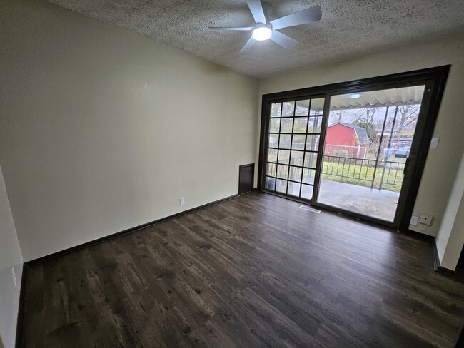 Photo - 3403 N Hartman Dr