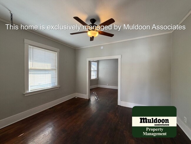 Photo - Beautiful downtown charmer