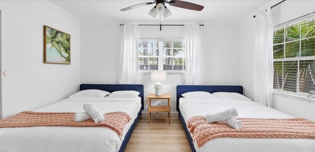 Photo - 1400 NE 4th Ct