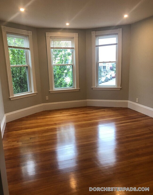 Photo - 24 Pond St Unidad 2