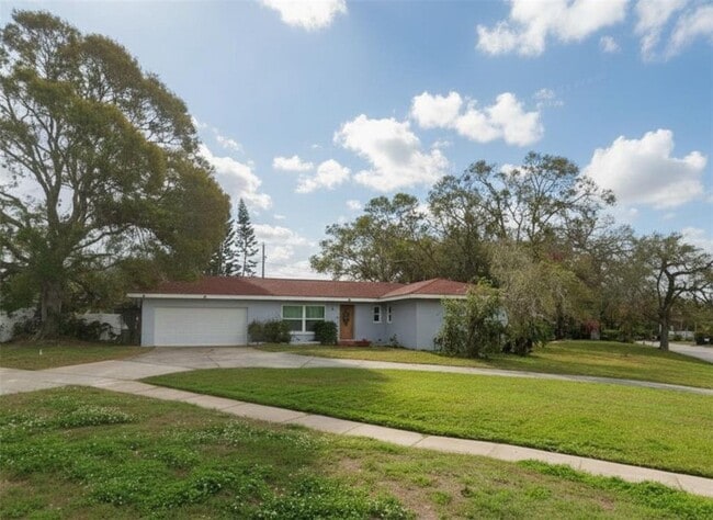 Building Photo - 1001 Bay Breeze Terrace