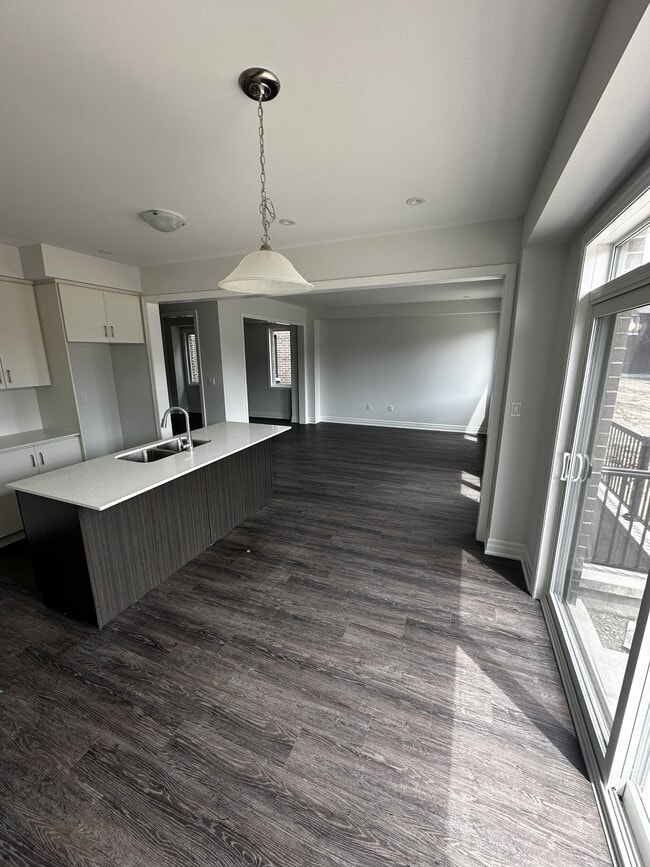 Photo - 34 Del Ray Cres