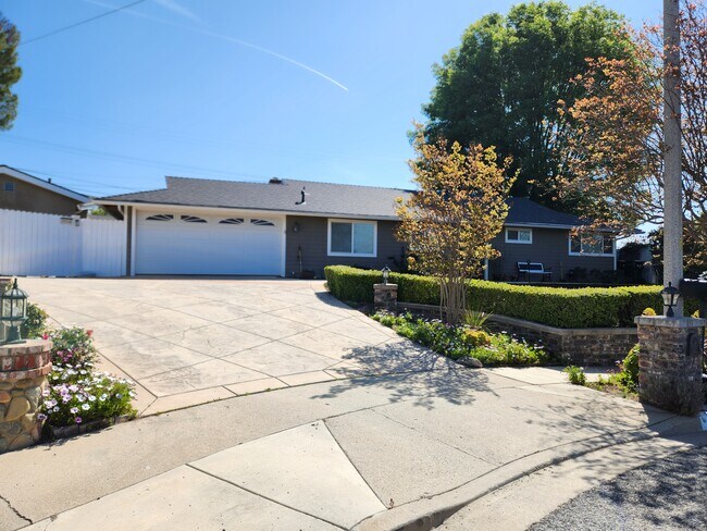 Photo - 2924 Calle Arino