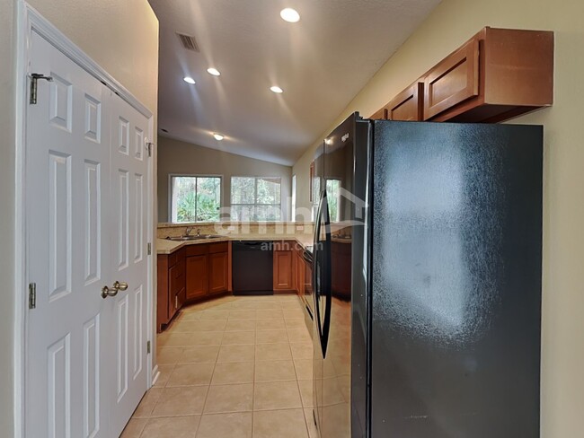 Photo - 3028 Atherley Rd