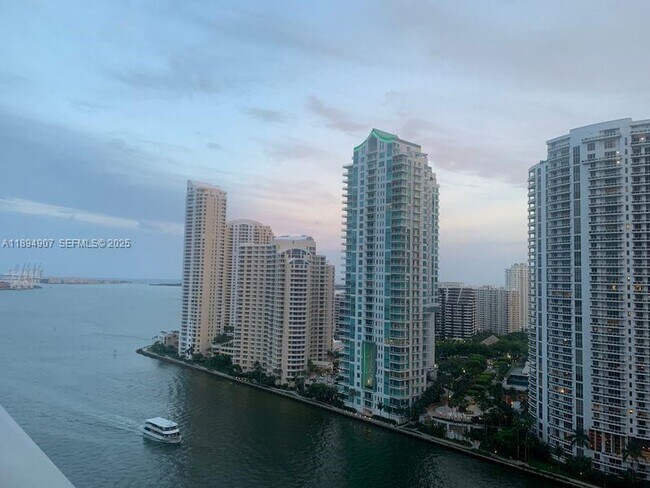 Photo - 300 S Biscayne Blvd Unit T-1908