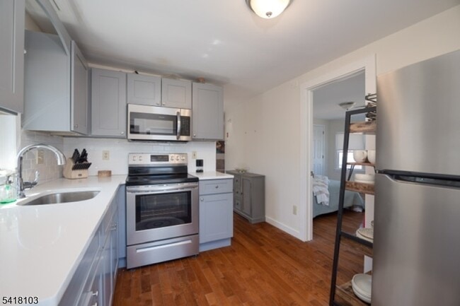 Photo - 108 N Gaston Ave