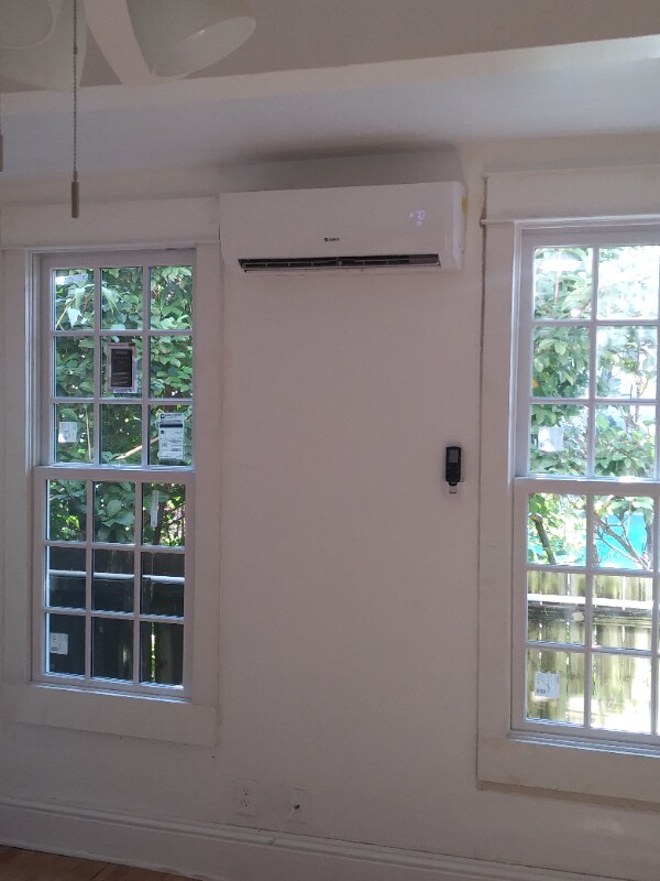 Photo - 260 St George St Unit 7