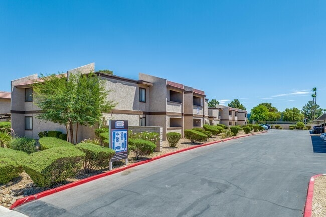 Photo - Tamarus Villas