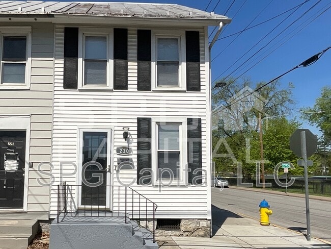 Building Photo - 230 N Pitt St